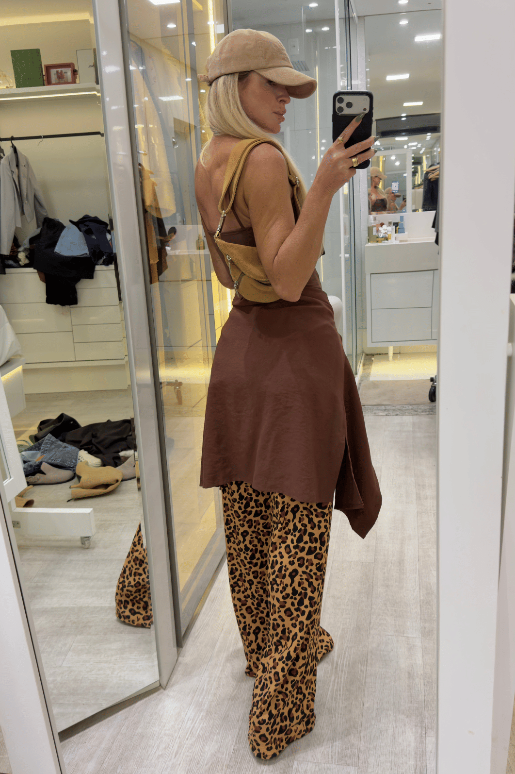 Blusa corset de alcinha dupla em poliamida marrom  Mossy