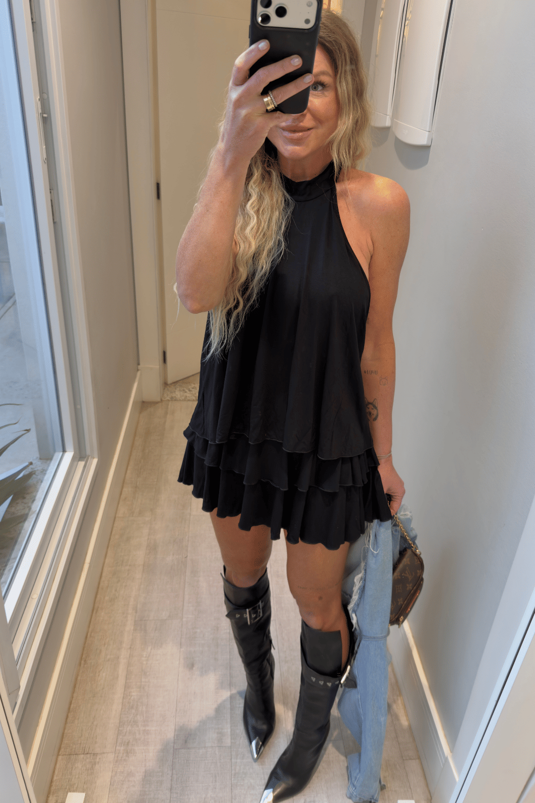 Conjunto saia e blusa frente única Erika Conjunto saia e blusa frente única Erika