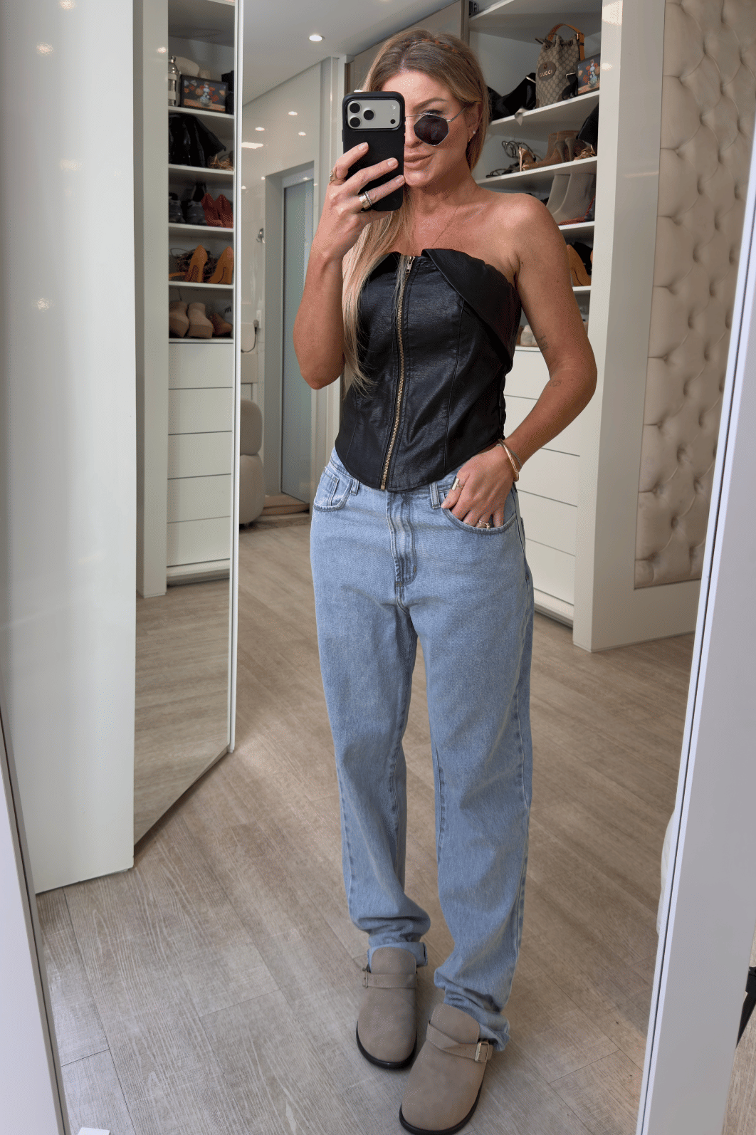 Corset em couro com zíper Adele Corset em couro com zíper Adele