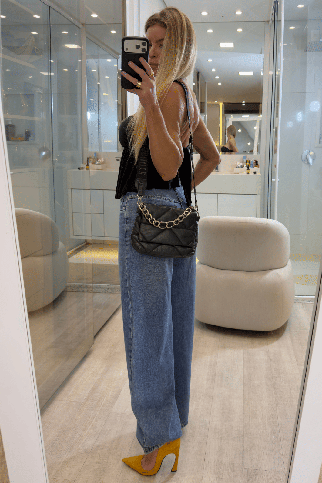 Cropped tomara que caia com babados Mayla Cropped tomara que caia com babados Mayla