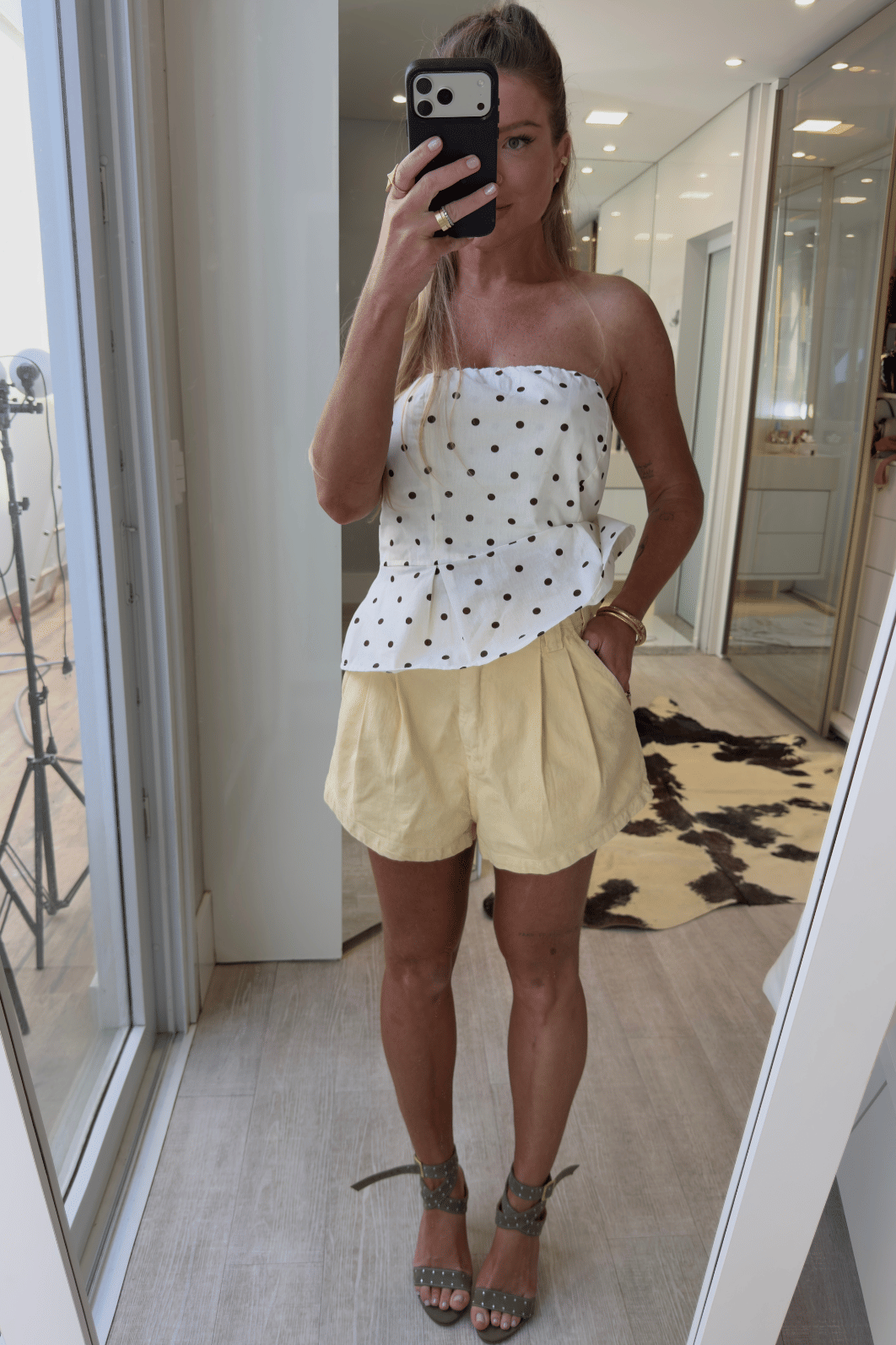 Short jeans clochard com elástico Cili AMARELO