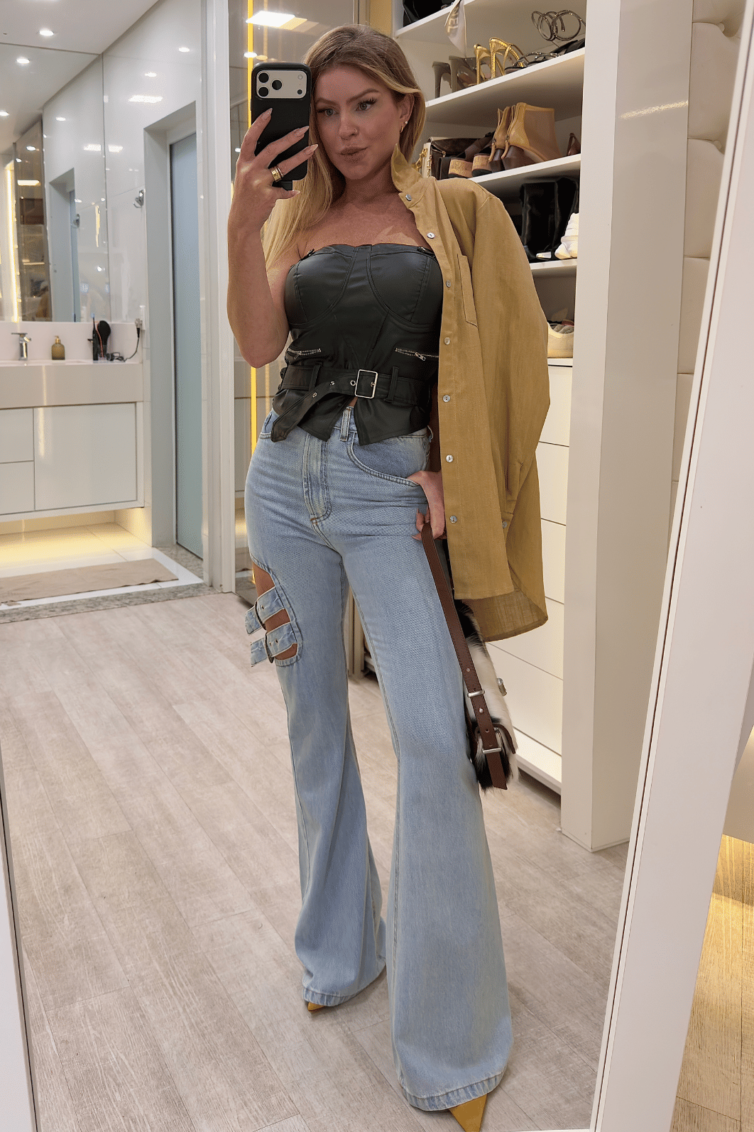 cropped corset em couro sintético BLENDA