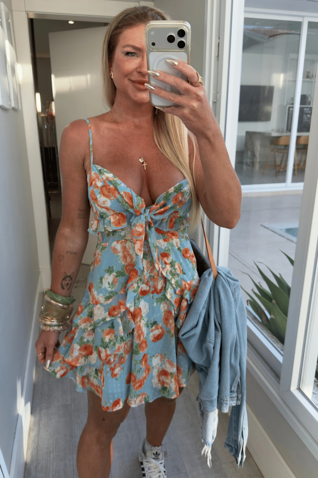 Vestido curto soltinho em babados Azul Boho Vestido curto soltinho em babados Azul Boho