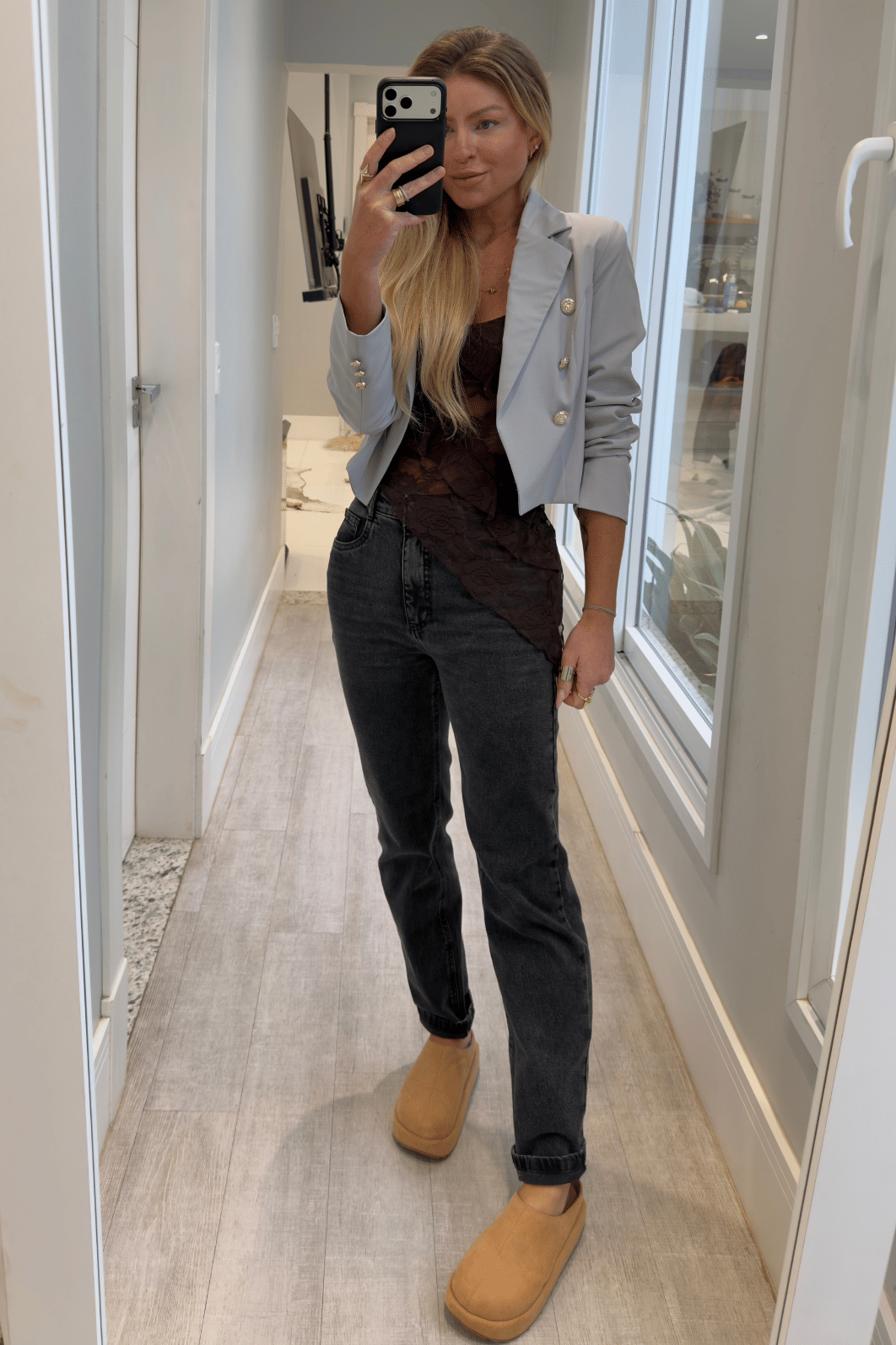 Blazer alfaiataria curto Celina CINZA Blazer alfaiataria curto Celina CINZA