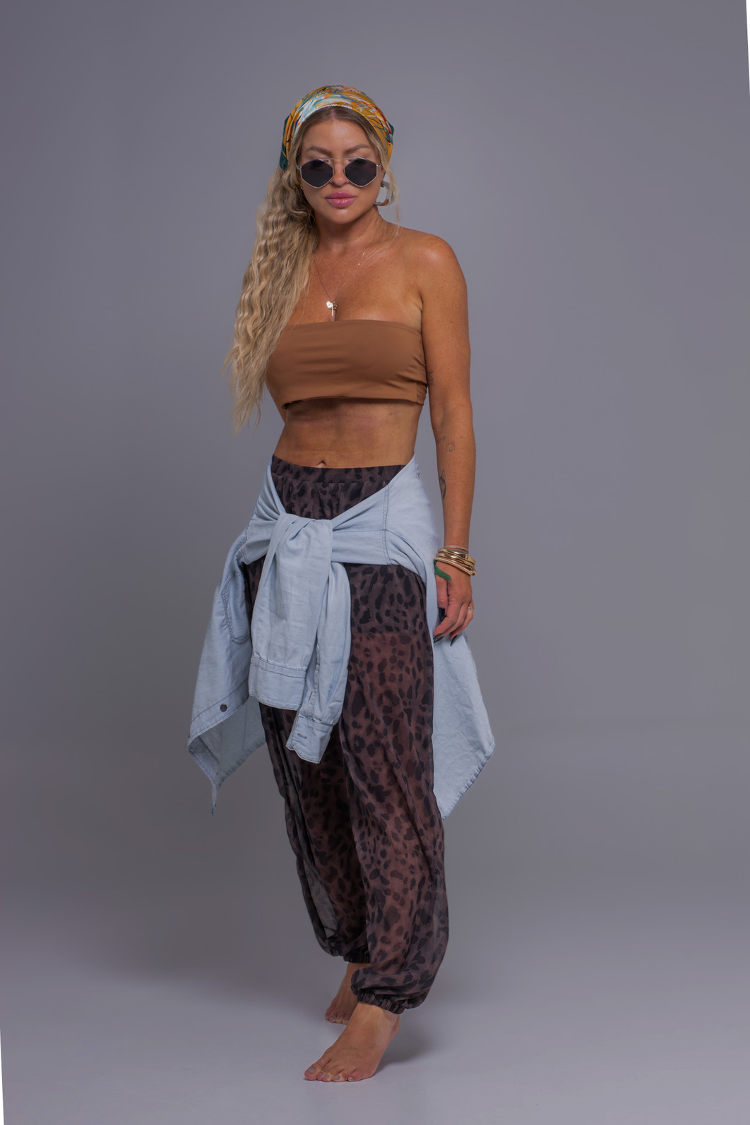 Lenço em cetim estampado Lenço em cetim estampado