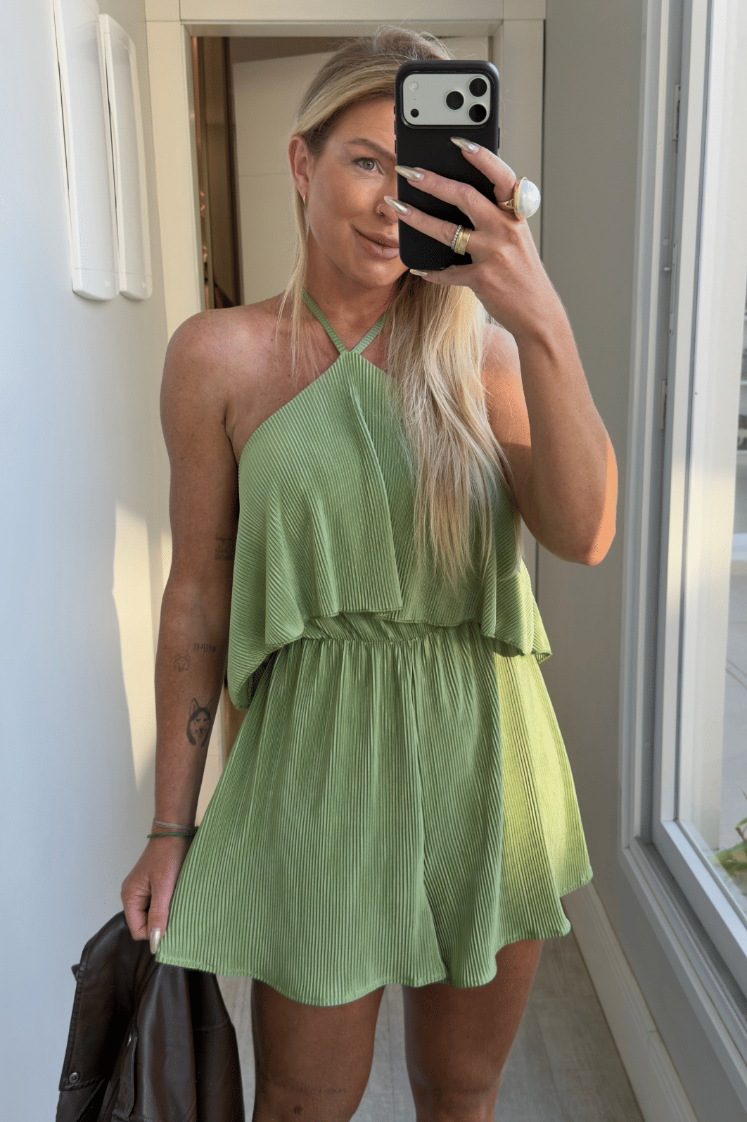 Macacão curto plissado Carol Macacão curto plissado Carol