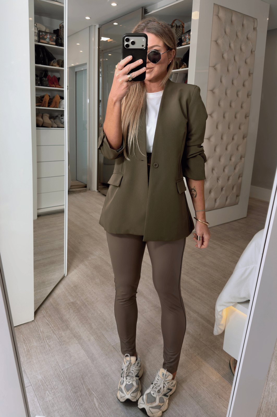 Blazer alfaiataria com cinto Lívia Blazer alfaiataria com cinto Lívia