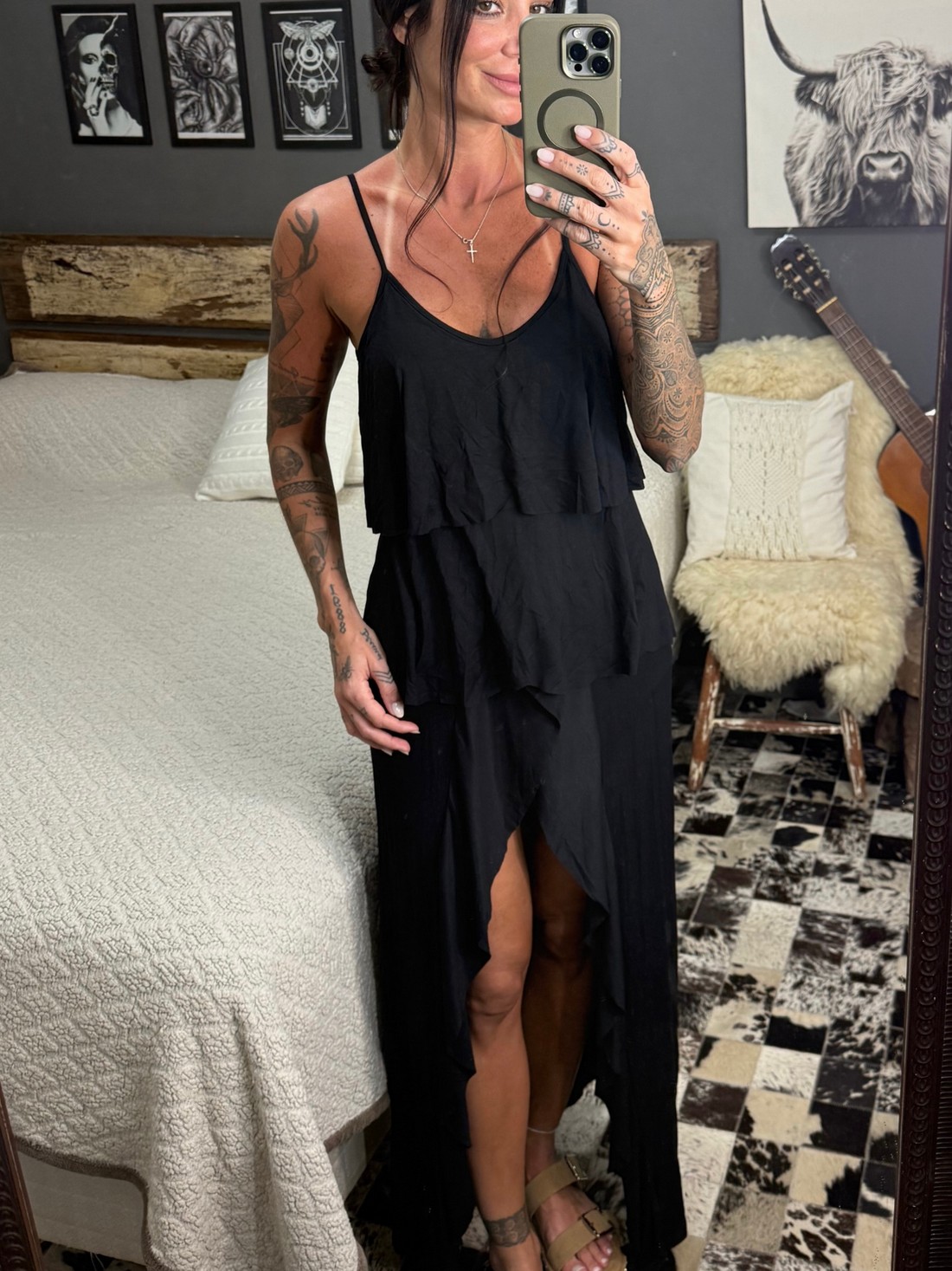 Blusa alongada com babados e abertura Gabi Blusa alongada com babados e abertura Gabi