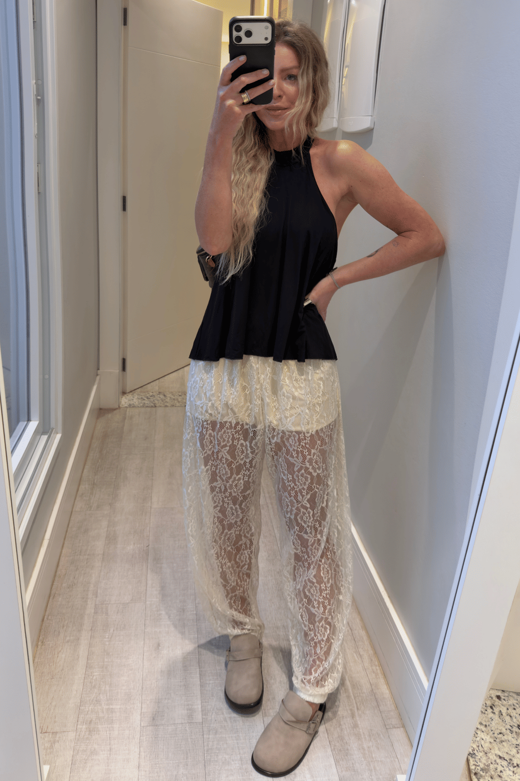 Calça Aladim em renda Bárbara Calça Aladim em renda Bárbara