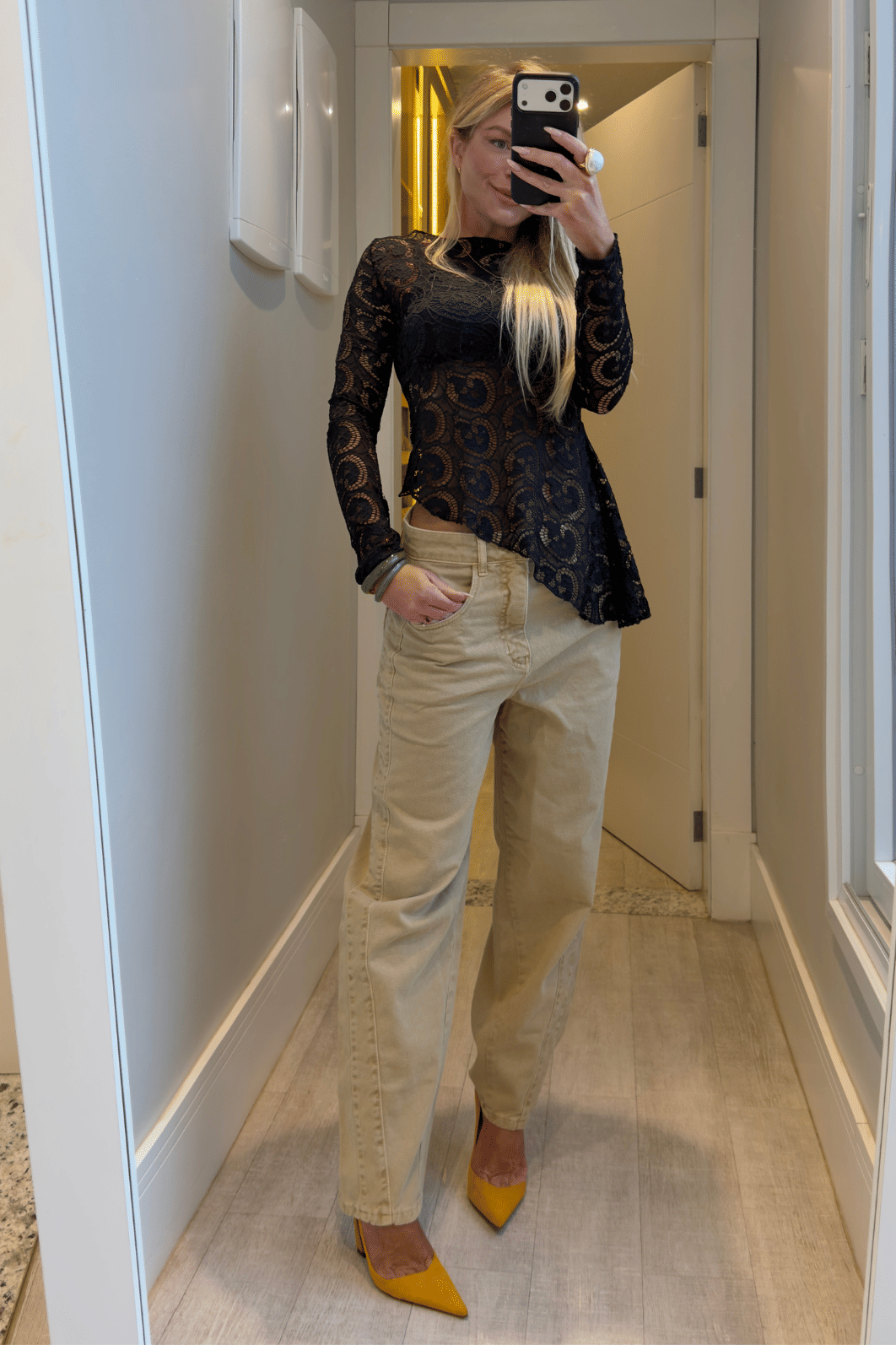 Calça jeans ballon recortes Antônia