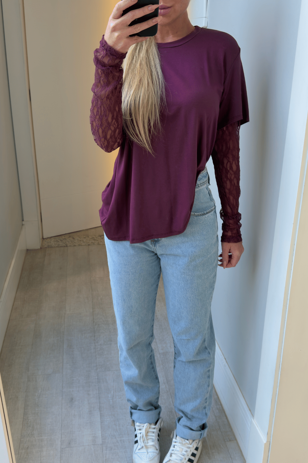Blusa de malha VINHO com manga longa em renda Blusa de malha VINHO com manga longa em renda