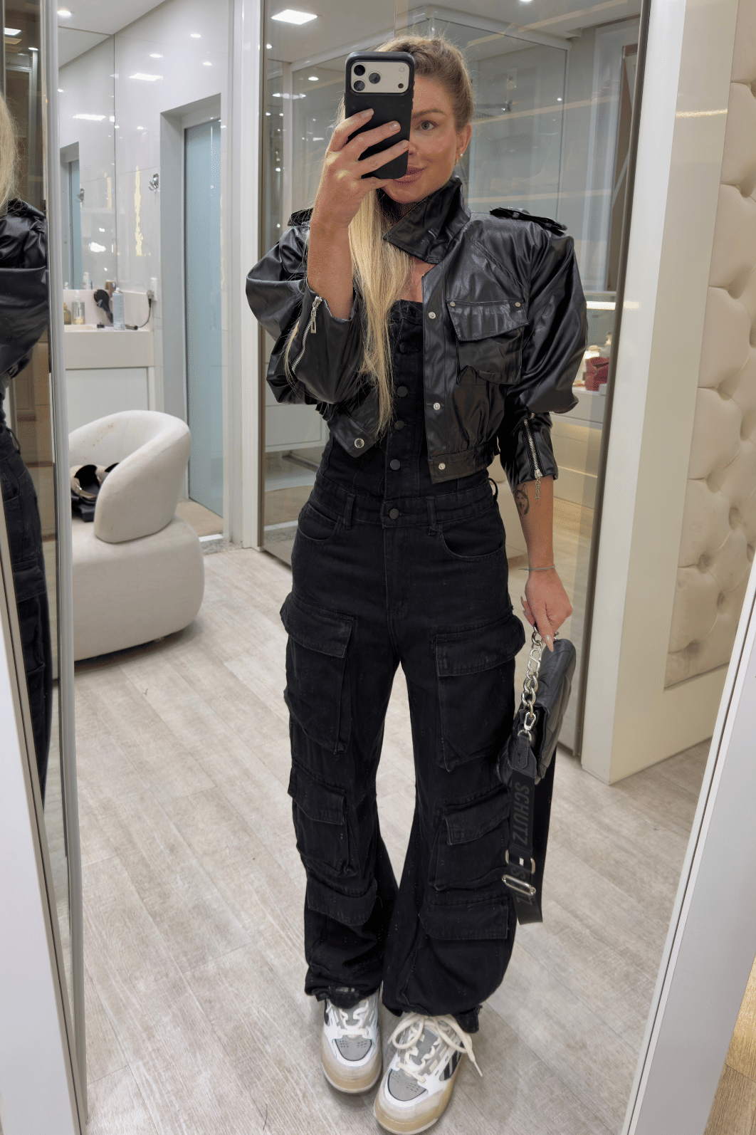 Macacão jeans Cargo Black Macacão jeans Cargo Black