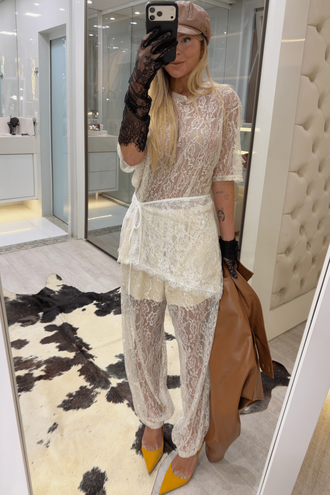 Calça Aladim em renda Bárbara Calça Aladim em renda Bárbara