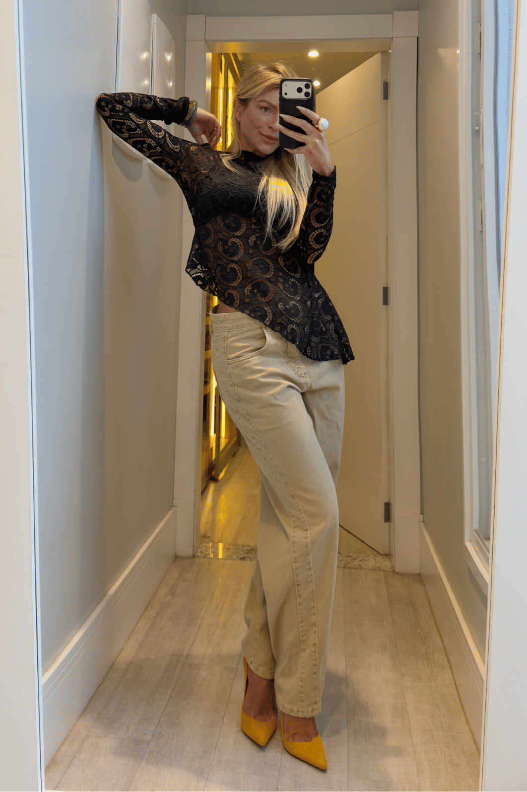 Calça jeans ballon recortes Antônia