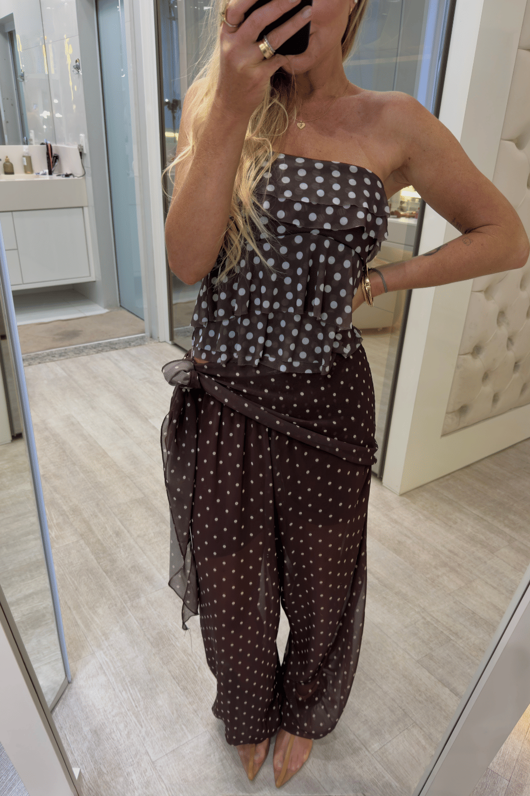Calça Aladim Em poá com amarração Selene Calça Aladim Em poá com amarração Selene