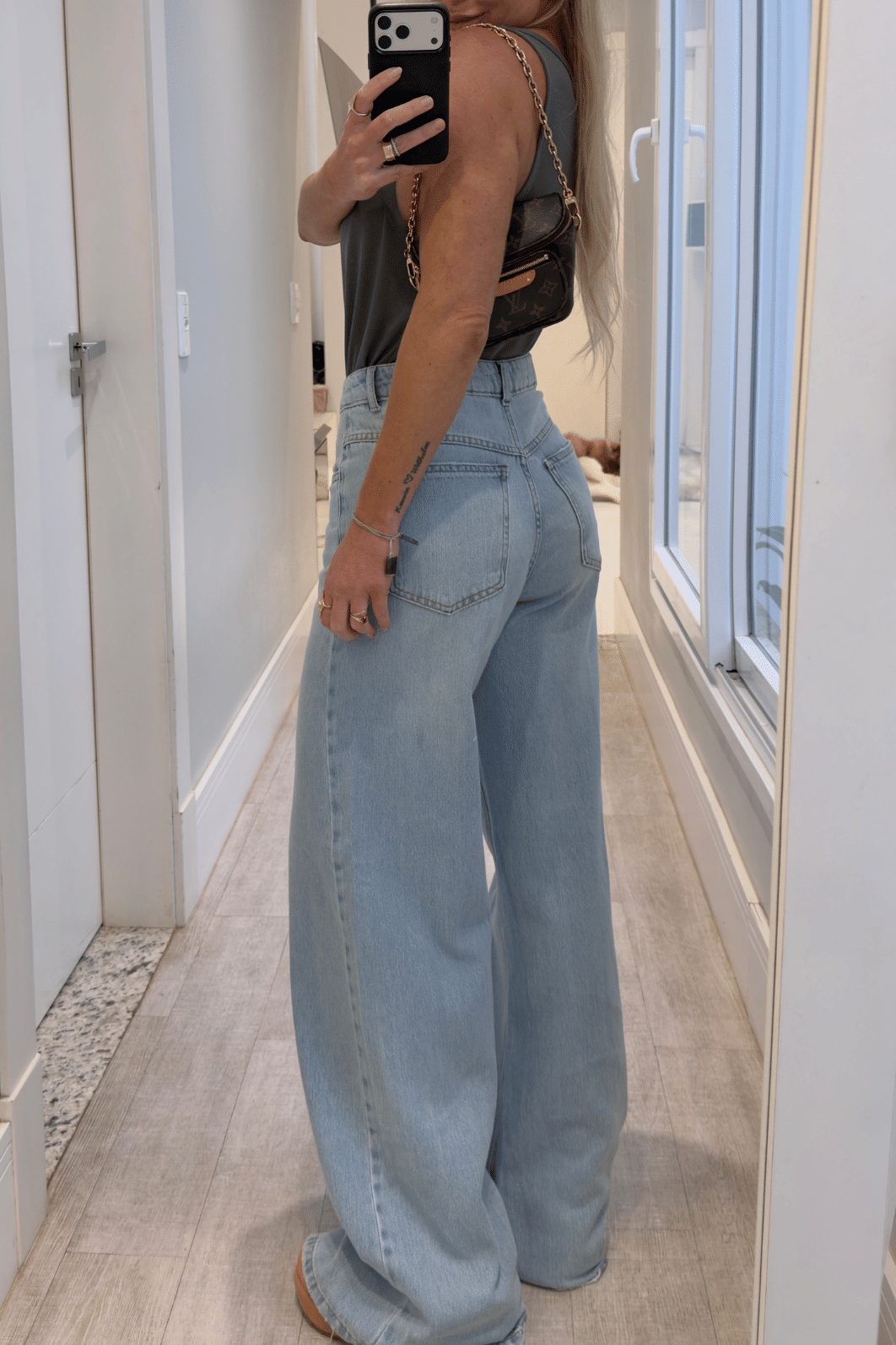 Calça jeans wide leg Samantha Calça jeans wide leg Samantha