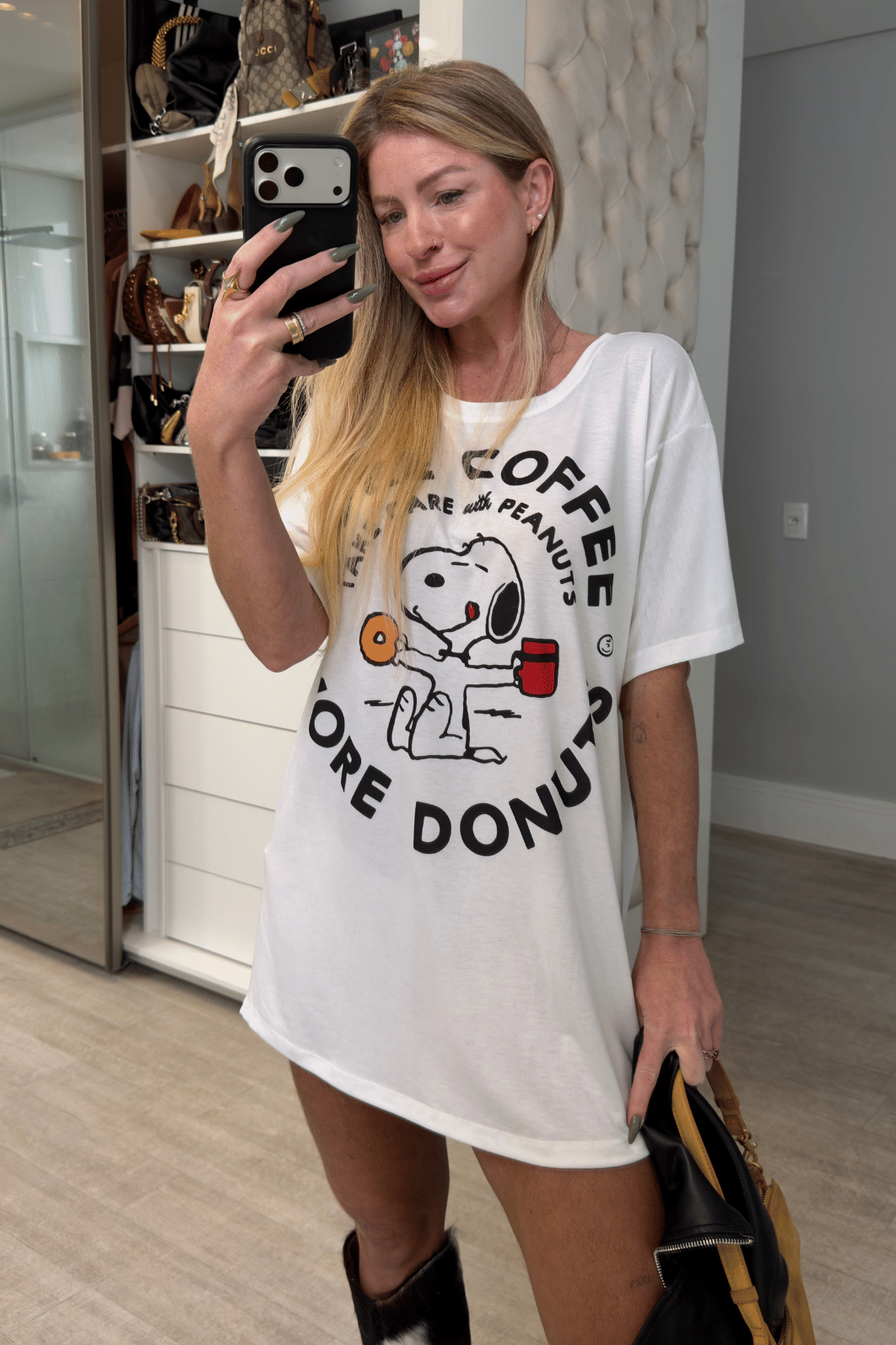 T-shirt alongada estampa Snoopy T-shirt alongada estampa Snoopy