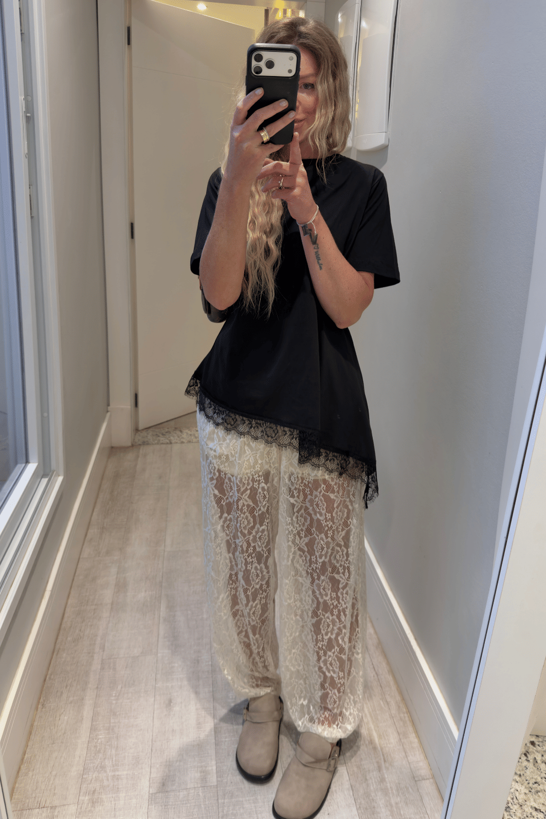 Calça Aladim em renda Bárbara Calça Aladim em renda Bárbara