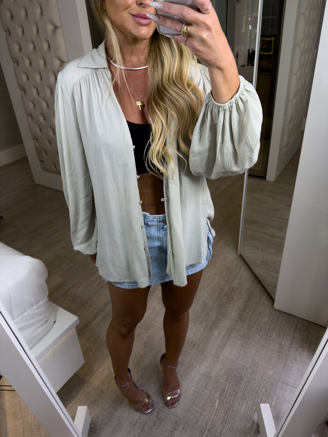 Camisa em crepe manga franzida Alba Camisa em crepe manga franzida Alba