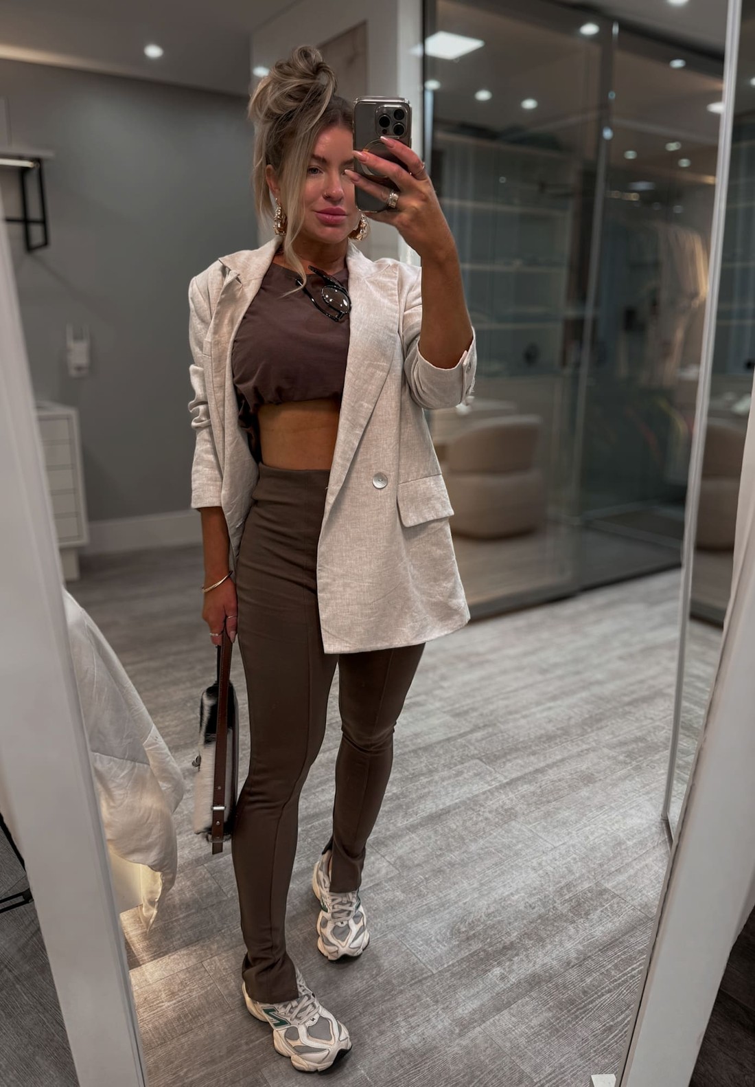 Calça legging com detalhes em costura Ava Calça legging com detalhes em costura Ava