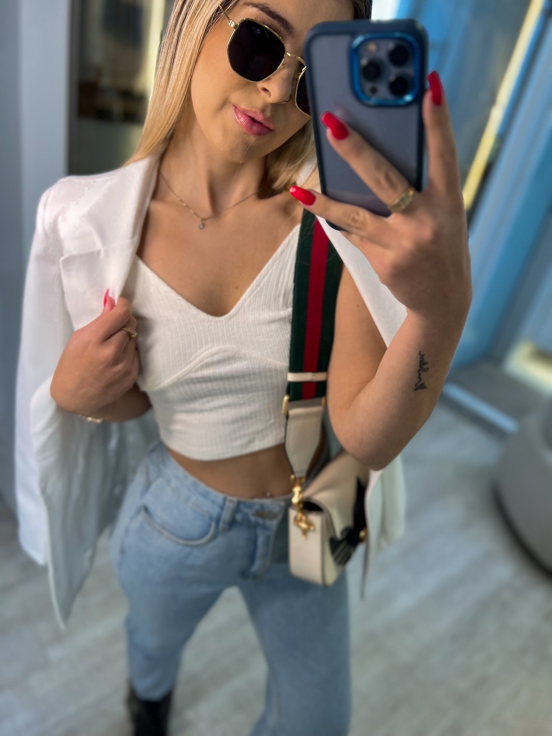 Cropped decote coração