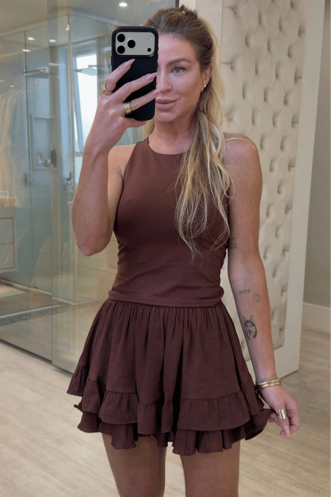 Saia com babados Ester MARROM ESCURO Saia com babados Ester MARROM ESCURO