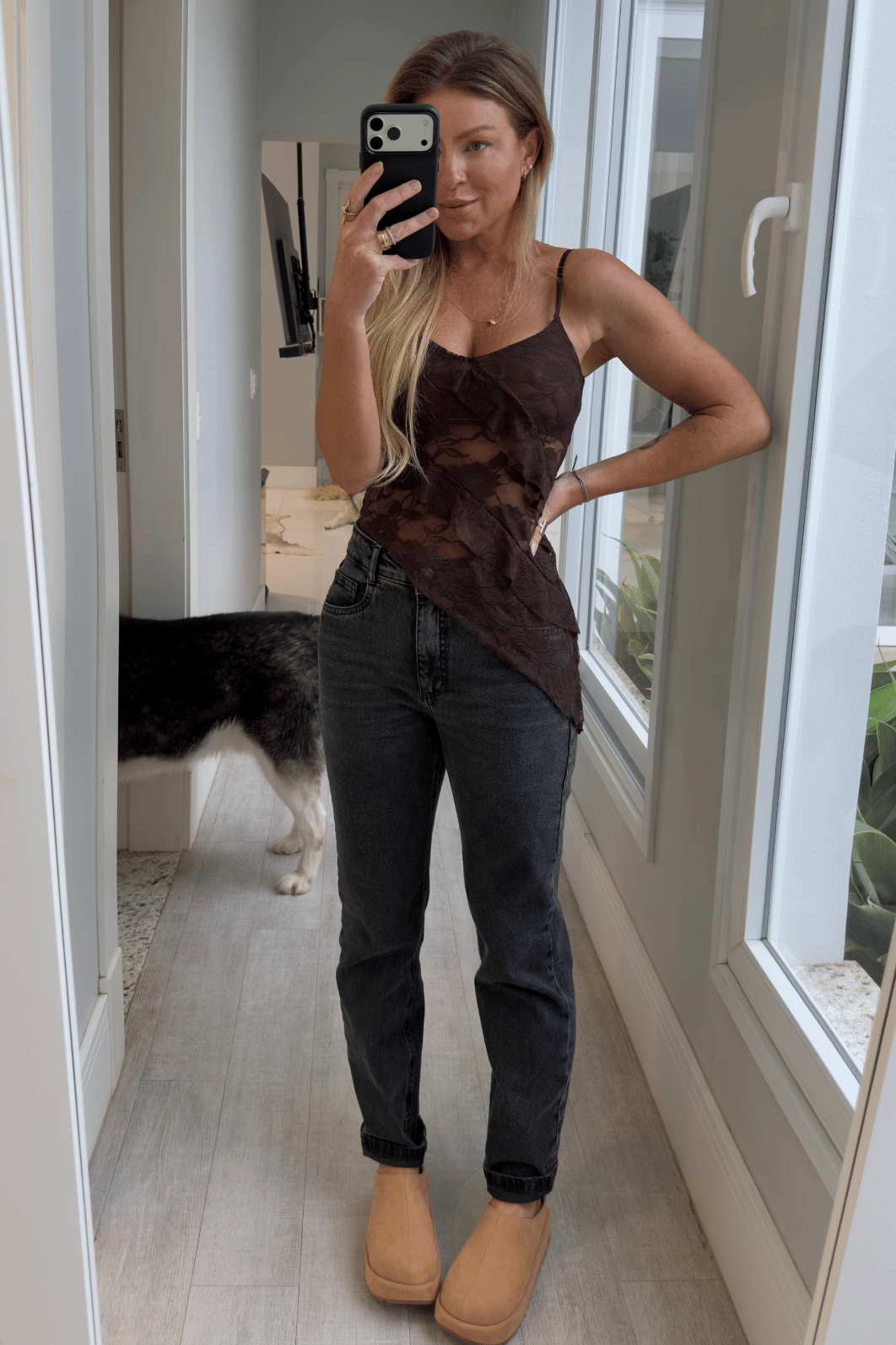 Calça jeans mom Preto Estonado Calça jeans mom Preto Estonado