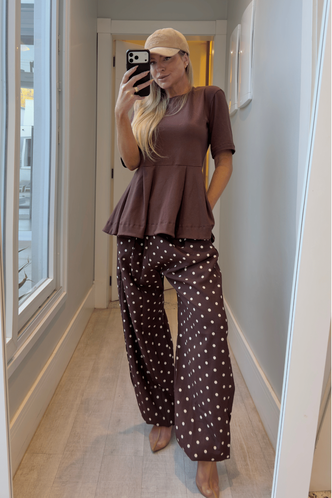 Camiseta básica Peplum MARROM Júlia Camiseta básica Peplum MARROM Júlia