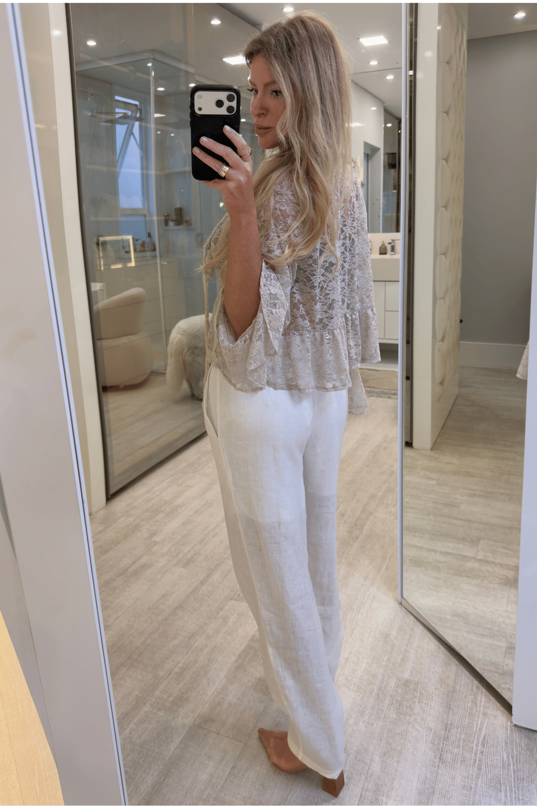 Calça cenoura em linho Monica Calça cenoura em linho Monica