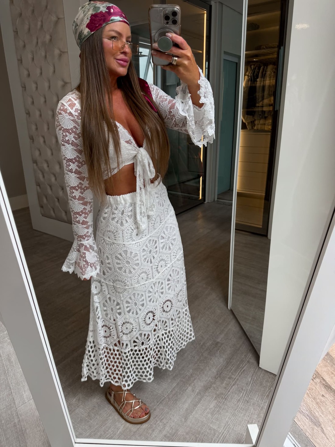 Saia midi em crochê Coral
