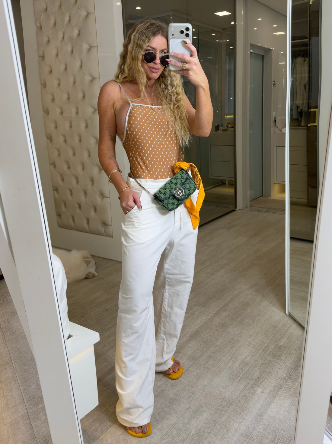 Calça alfaiataria wide leg com amarração Érica Calça alfaiataria wide leg com amarração Érica