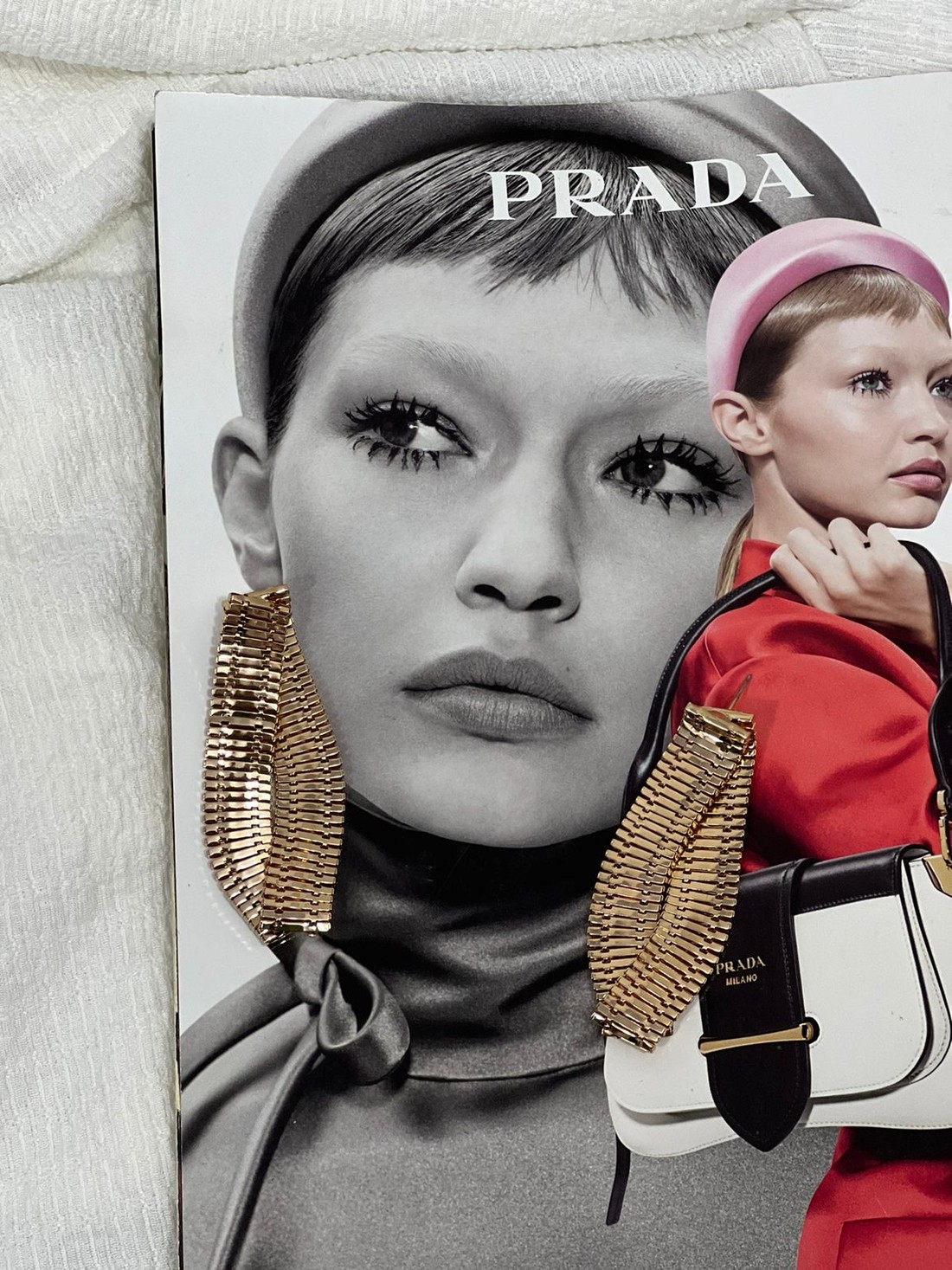 Brinco dourado malha dupla Brinco dourado malha dupla