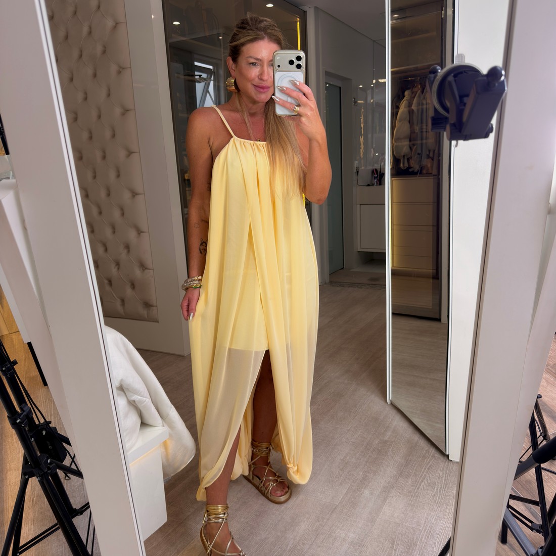 Vestido longo com abertura Aurora