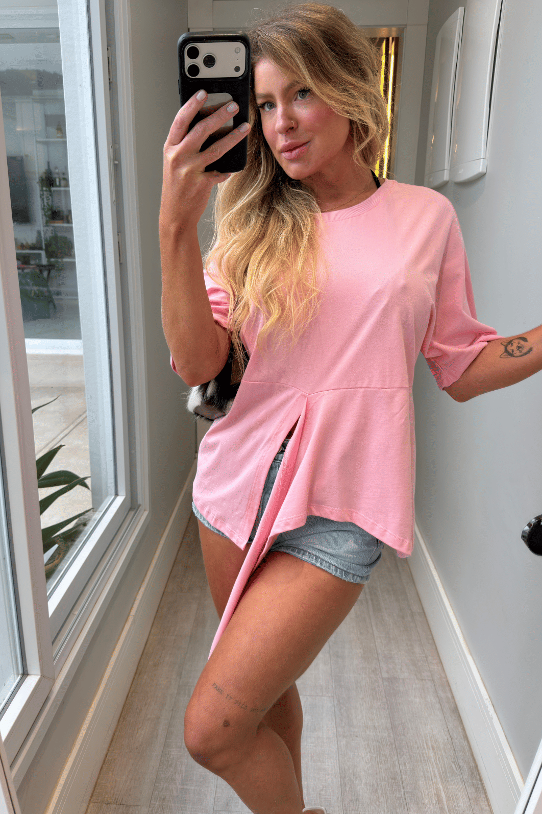 Blusa com Amarração Lateral Laila Rosa Blusa com Amarração Lateral Laila Rosa