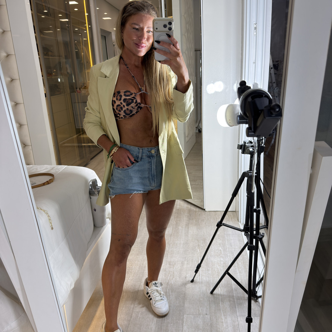 Blazer avocado com ombreiras Jamille Blazer avocado com ombreiras Jamille