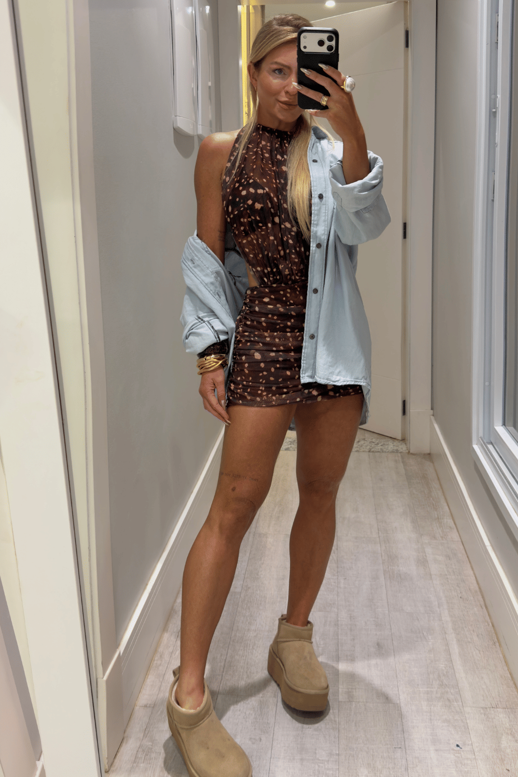 Vestido Frente Única em Tule Bambi Louren Vestido Frente Única em Tule Bambi Louren