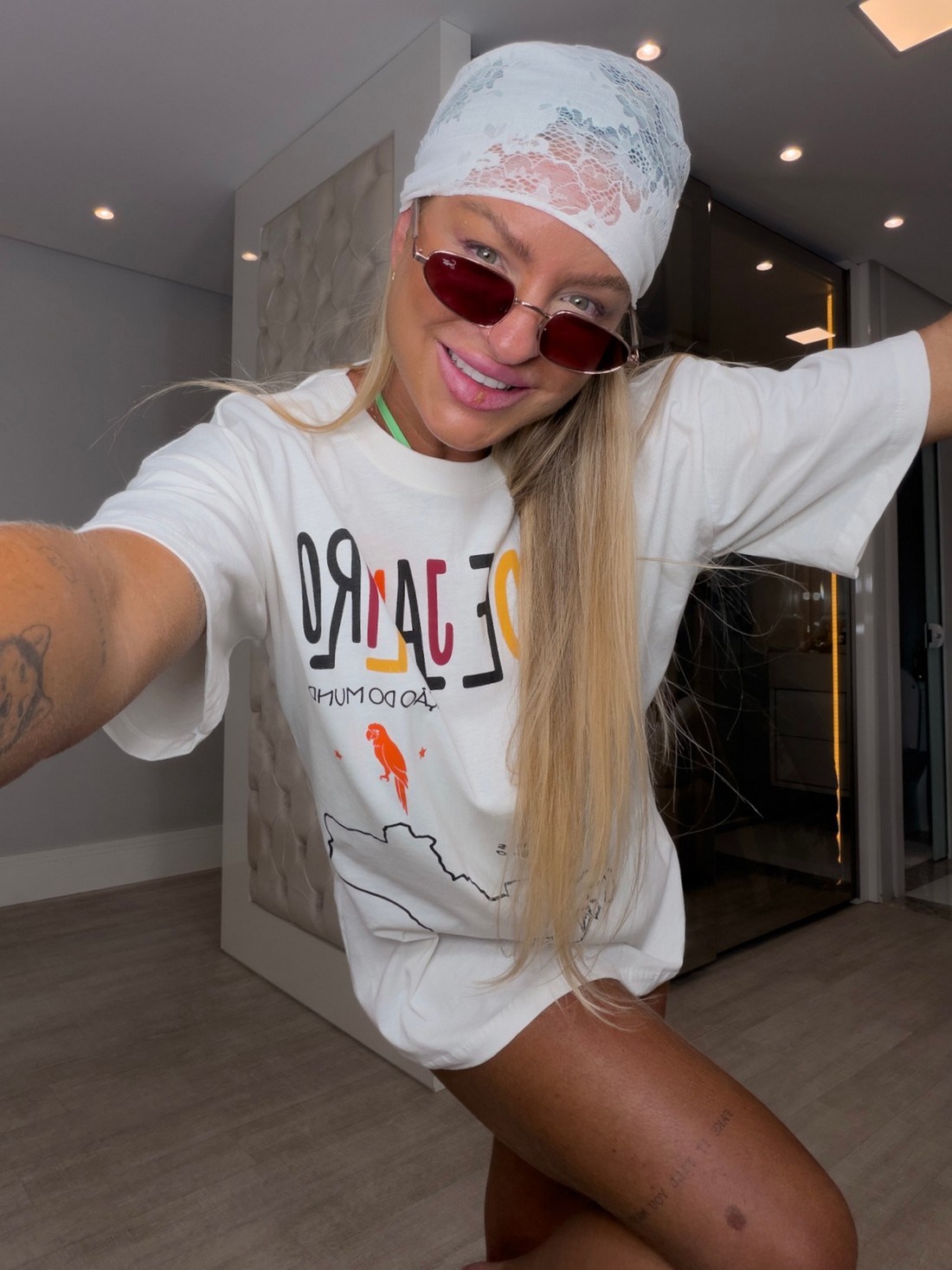 Camiseta alongada oversized estampa Rio de Janeiro