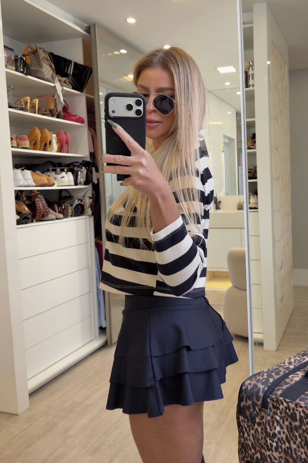 Blusa manga longa de listra gola polo Mel