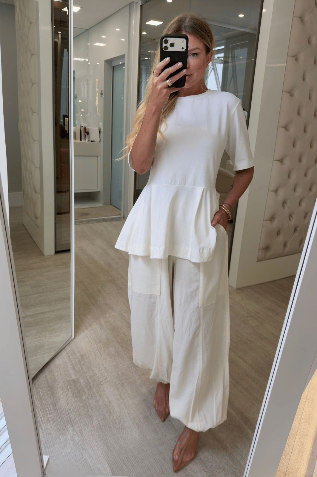 Calça em linho Jogger Mila Calça em linho Jogger Mila