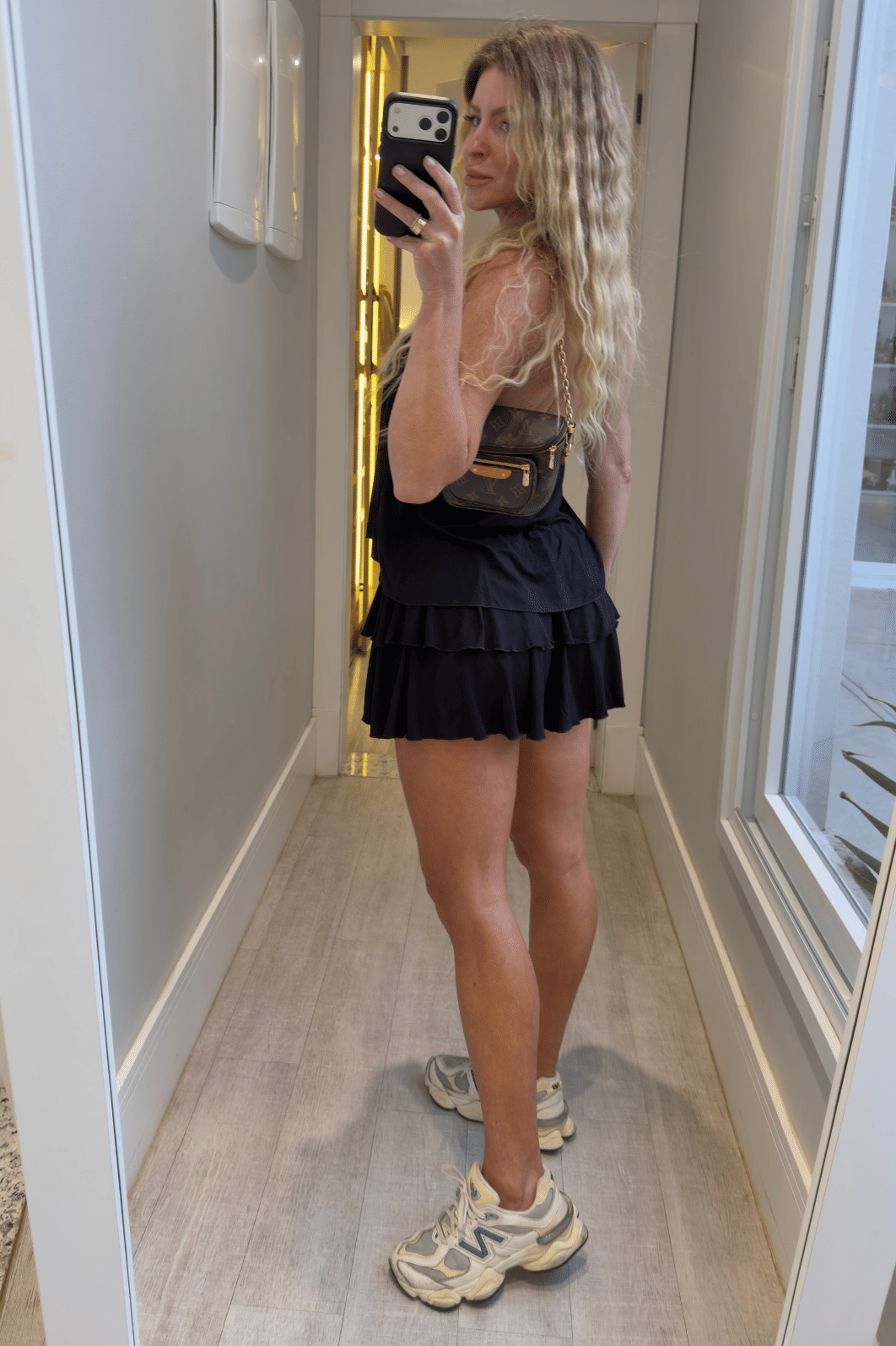 Conjunto saia e blusa frente única Erika Conjunto saia e blusa frente única Erika