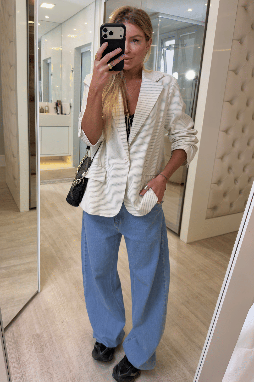 Blazer alfaiataria alongado Suelen Blazer alfaiataria alongado Suelen