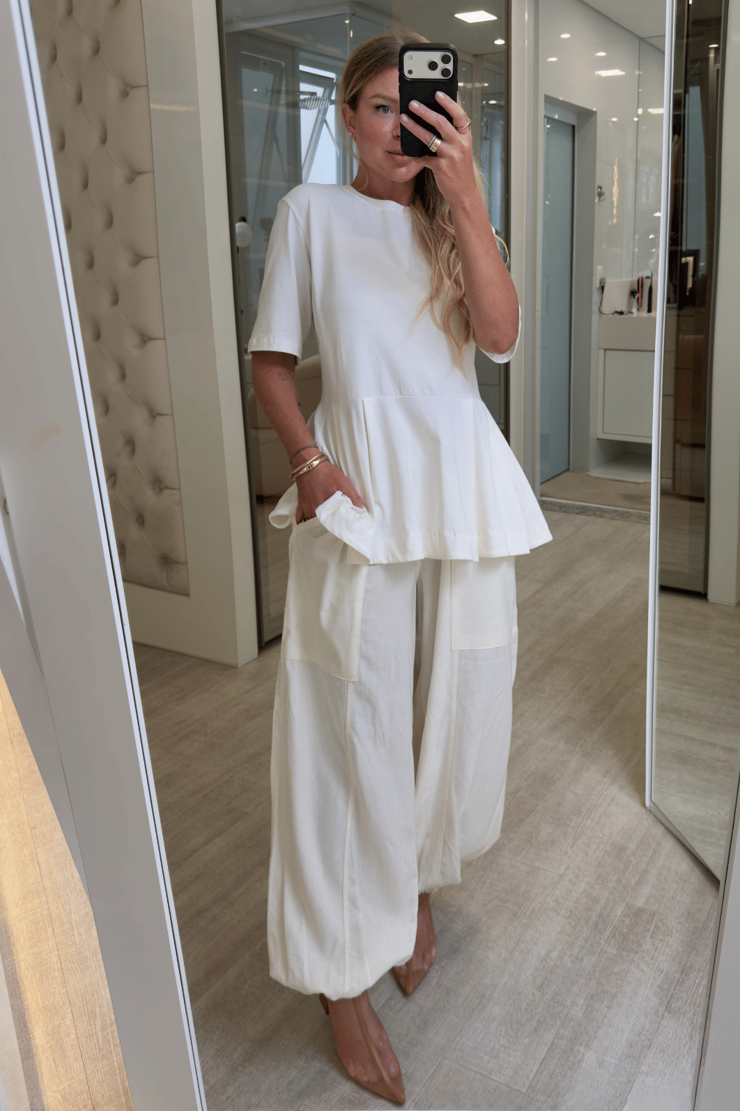 Calça em linho Jogger Mila Calça em linho Jogger Mila