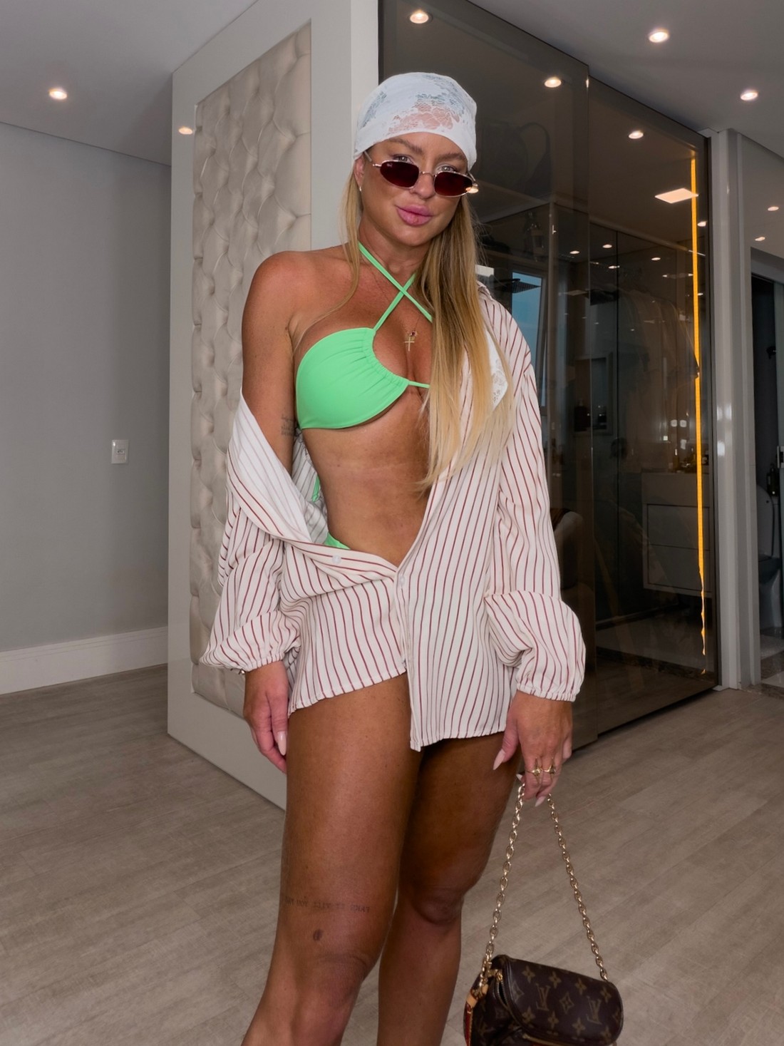 Lenço em renda Mabel Lenço em renda Mabel