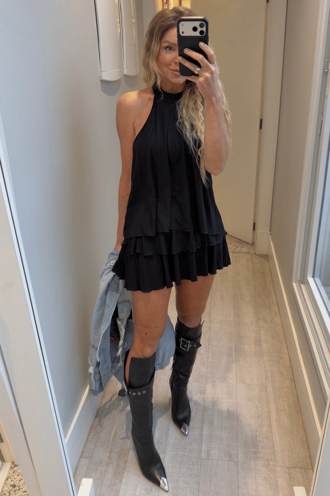 Conjunto saia e blusa frente única Erika Conjunto saia e blusa frente única Erika