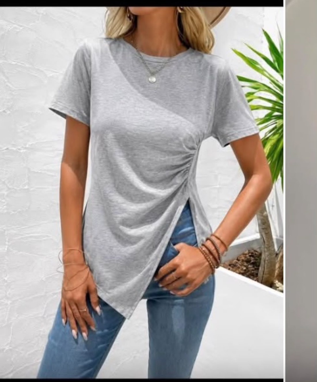 Blusa com fenda Giulia Blusa com fenda Giulia