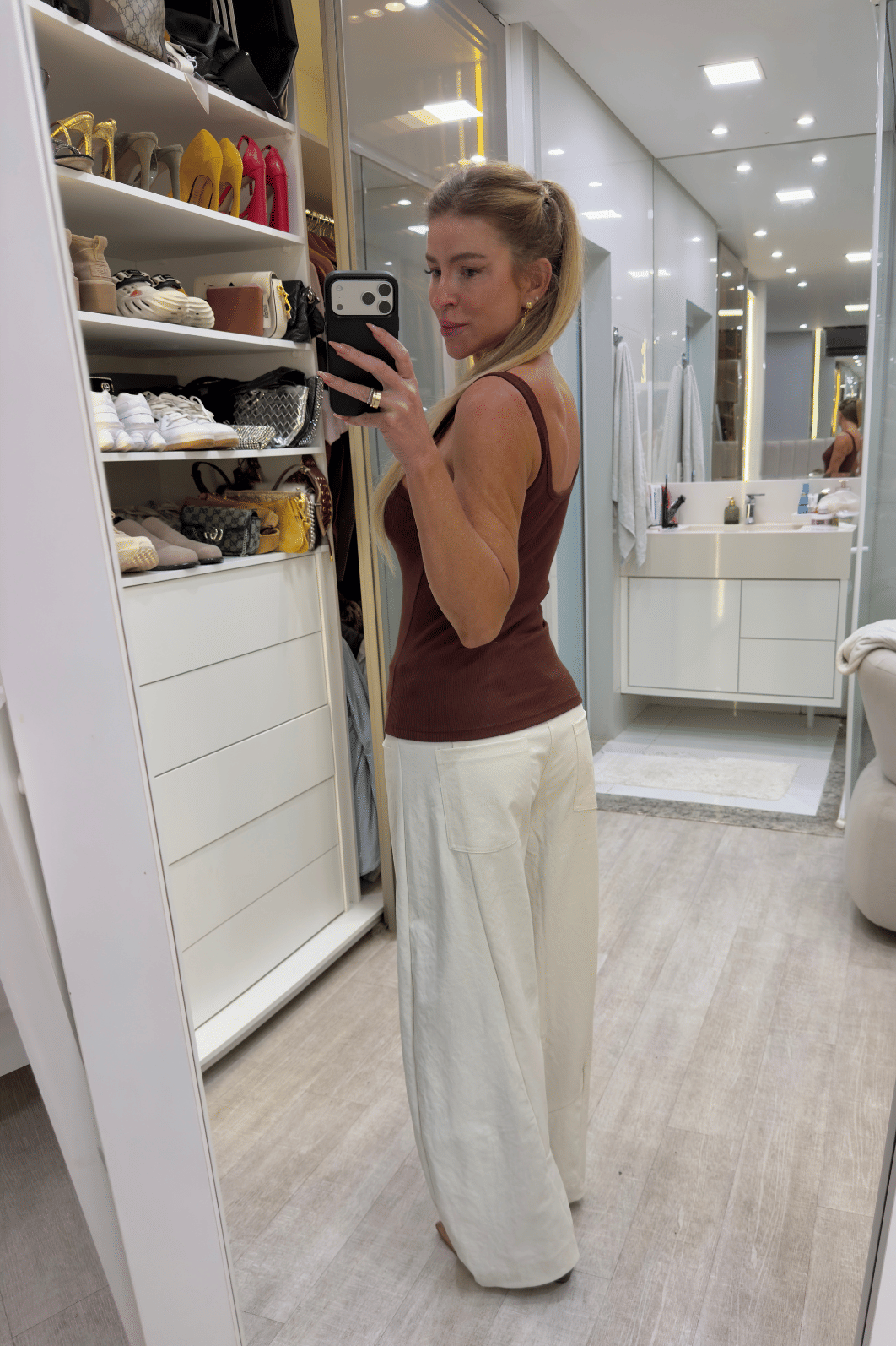 Blusa regata canelada de ribana Bianca Blusa regata canelada de ribana Bianca