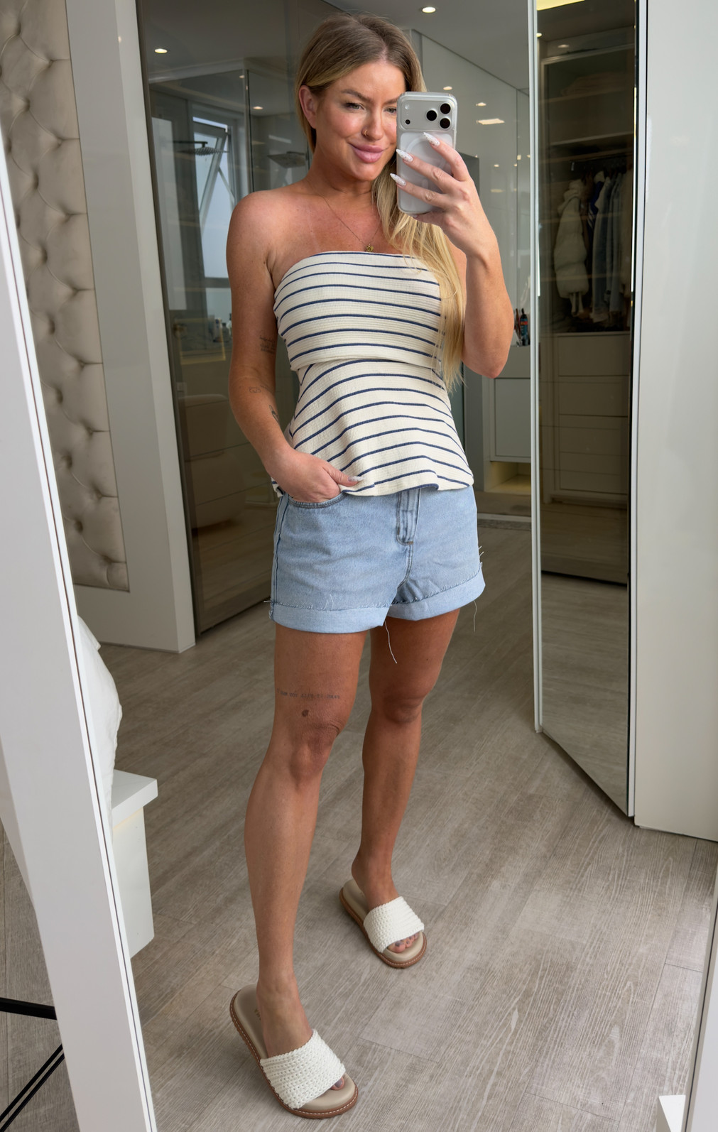 Short jeans mom barra a fio Pamela