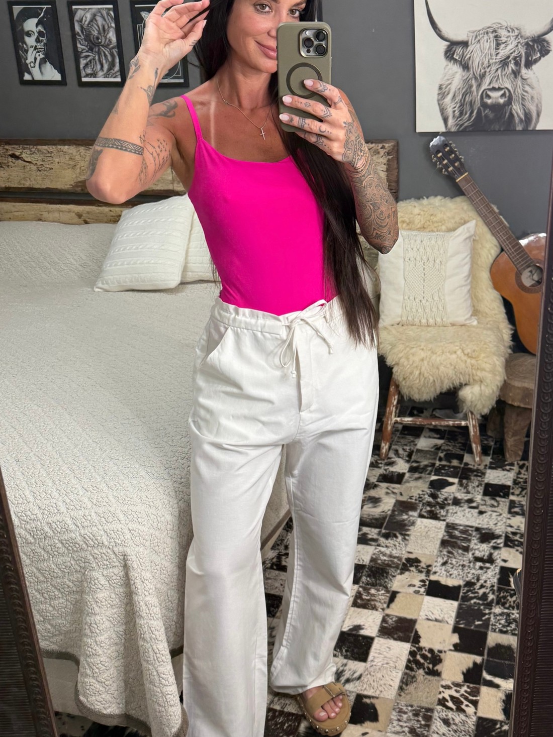 Calça alfaiataria wide leg com amarração Érica Calça alfaiataria wide leg com amarração Érica