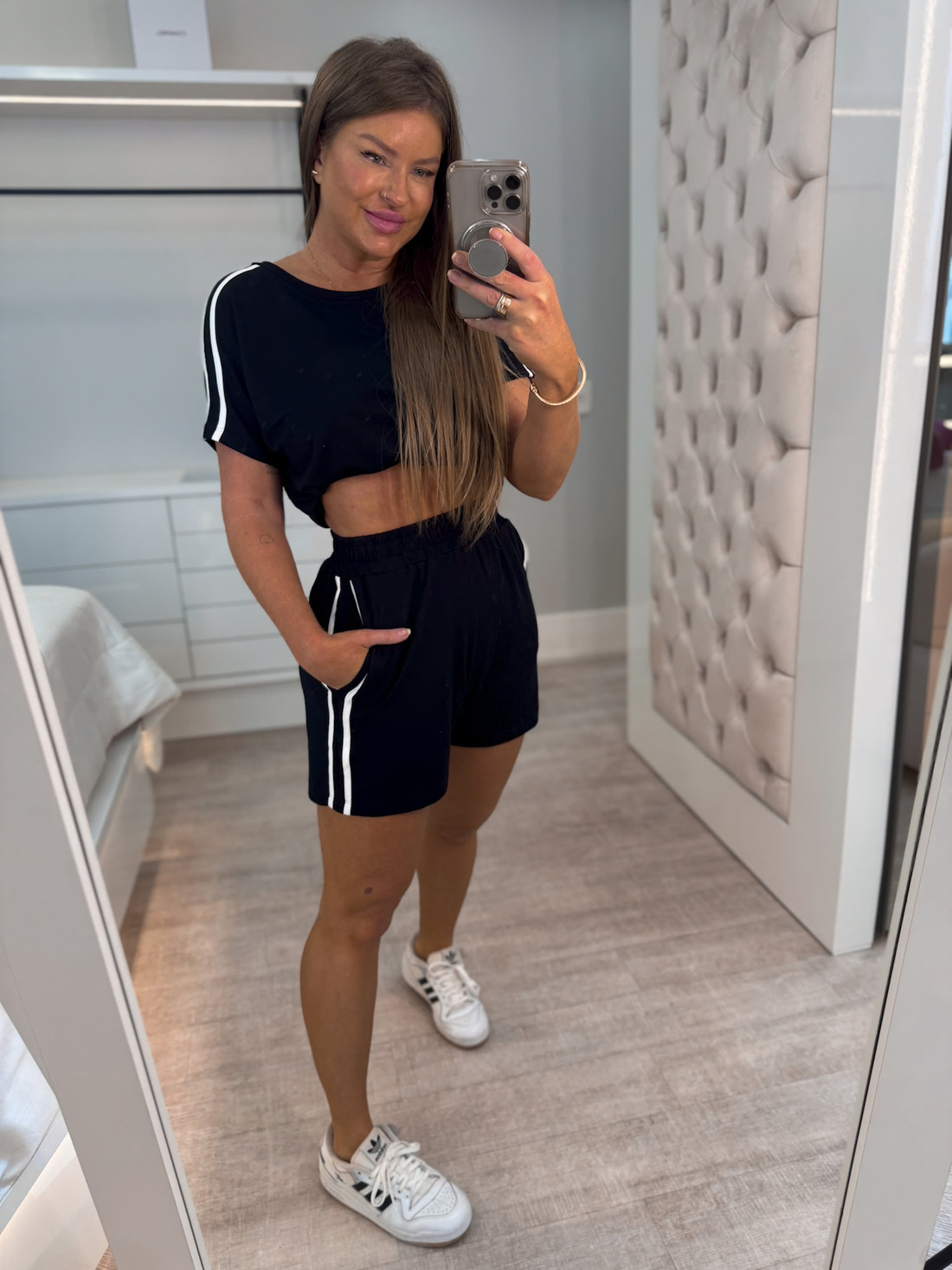 Conjunto moletinho blusa e short com listras