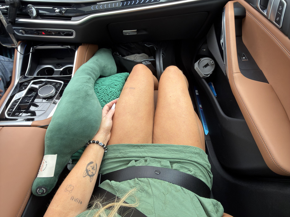 Conjunto blusa regata com babados e saia texturizado Eva Conjunto blusa regata com babados e saia texturizado Eva